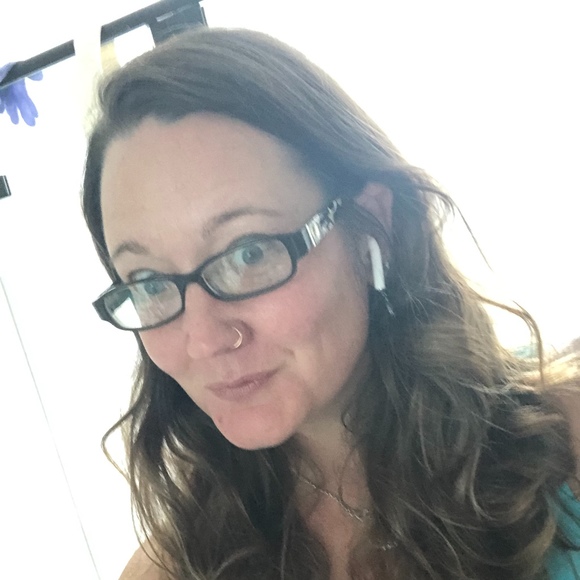 Meet your Posher, Posh - Picture 1 of 1